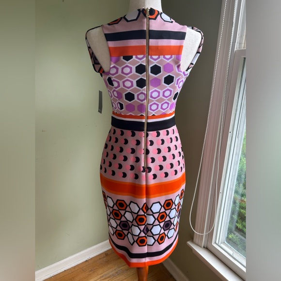 NWT Muse fitted pink sheath dress /geometric design. Sleeveless. Size 0 - Picture 3 of 13